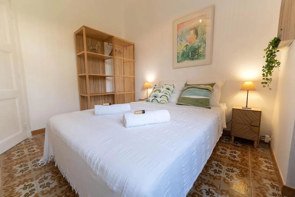 Holiday home Jolie Maison Avec Jardin, A 500M De La Plage Cagnes-sur-Mer