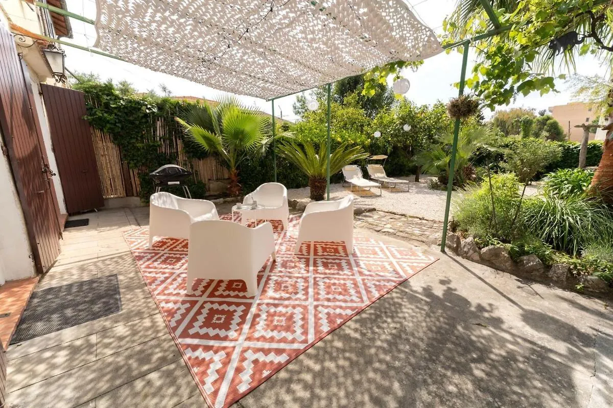 Jolie Maison Avec Jardin, A 500M De La Plage Cagnes-sur-Mer
